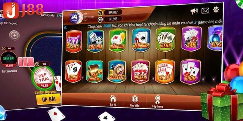 Sảnh game bài được đầu tư như sòng bài thật